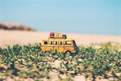 beach-blur-camper-386010