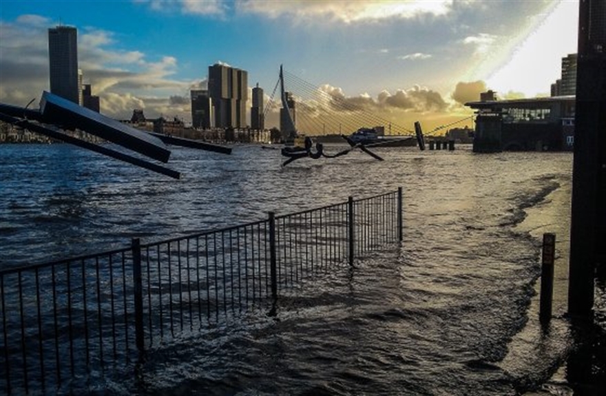 Rotterdam+Hoogwater11+Bolwerk+-+foto+Gemeente+Rotterdam