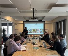 Presentatie met water en bodem sturend